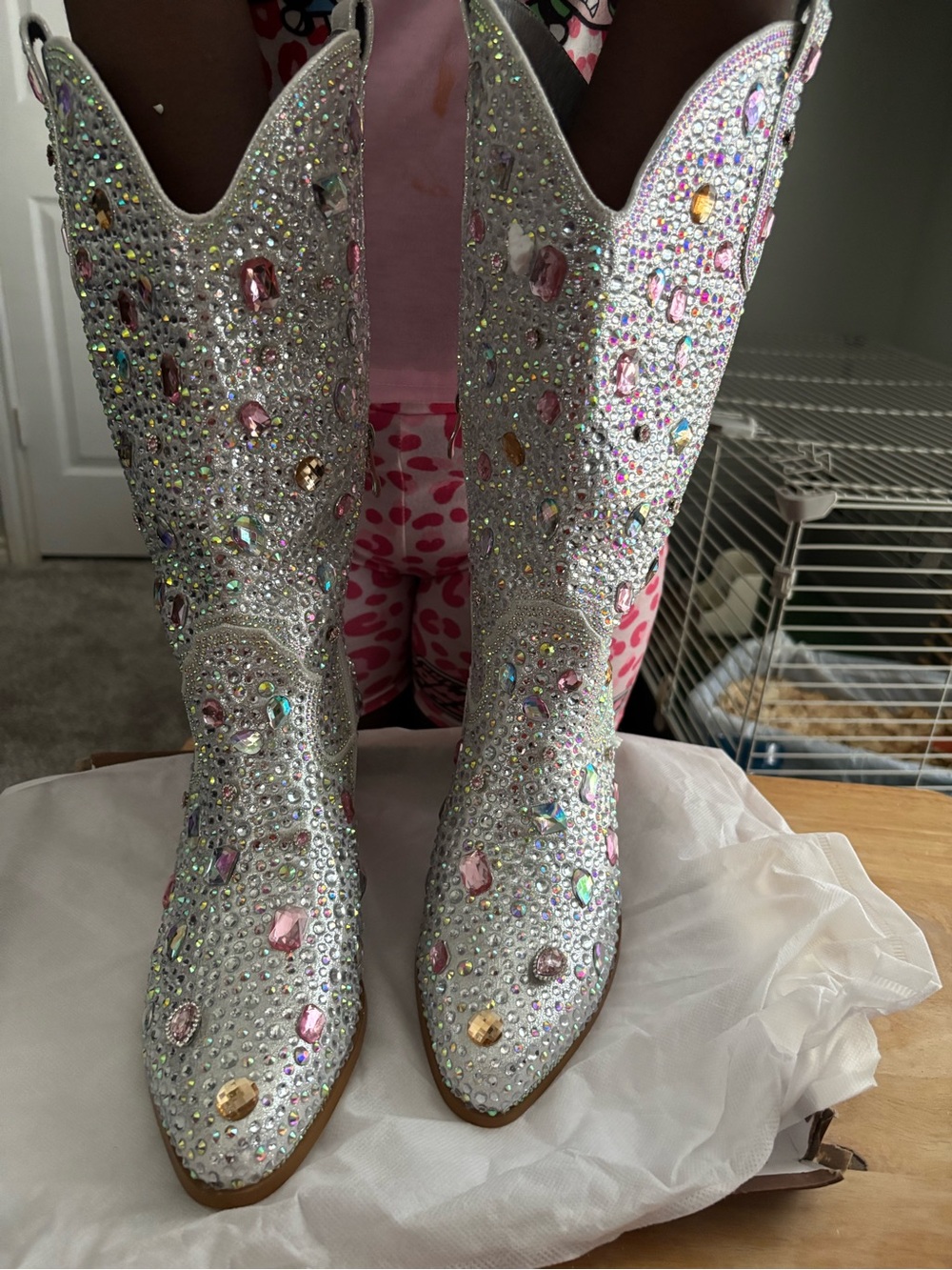 Crystal-Embellished White Western Heeled Boots with Pink & Multi Gem Accents